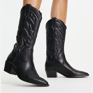 Stradivarius Black Heeled Western Boots